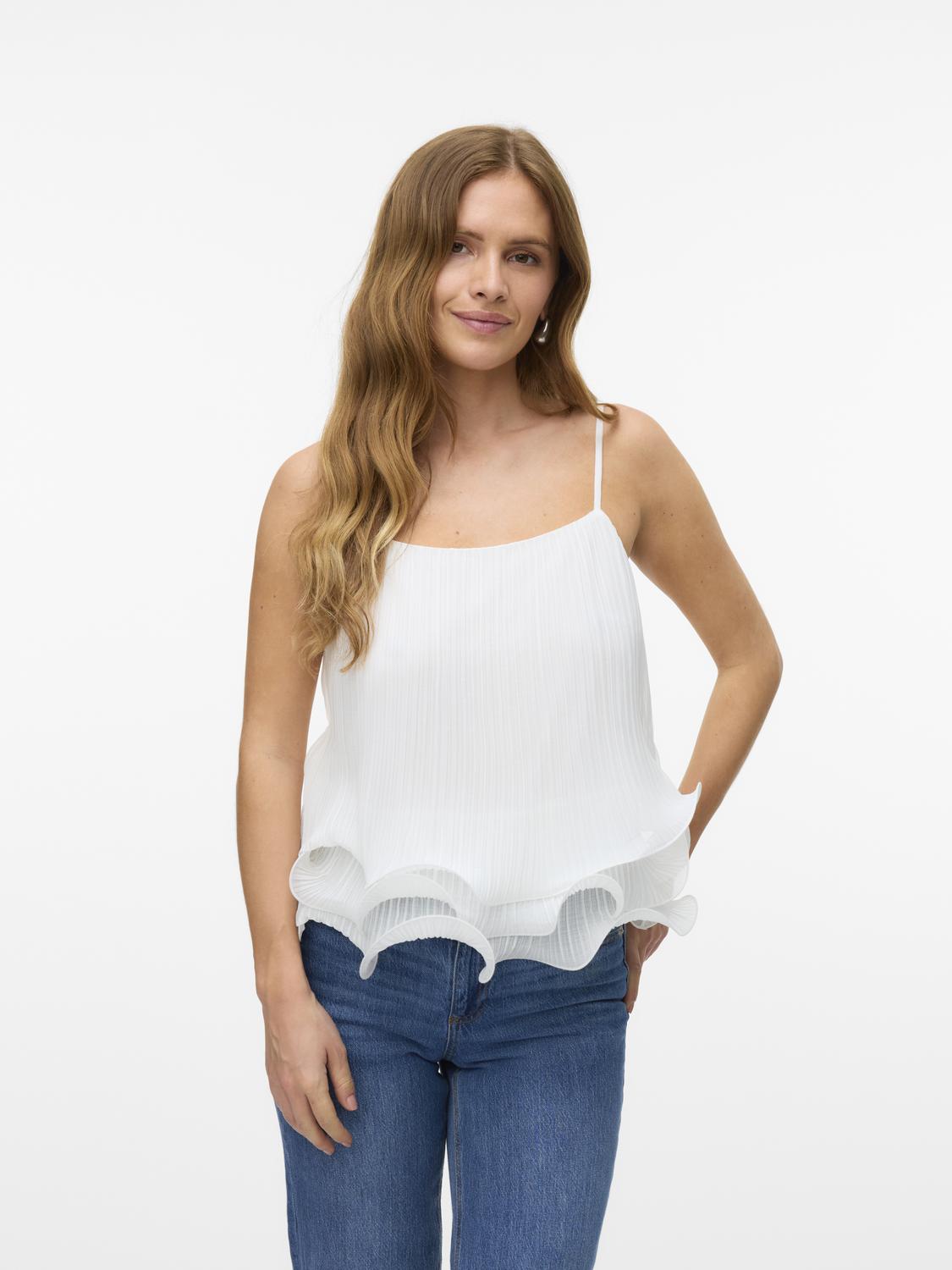 model_shot-front