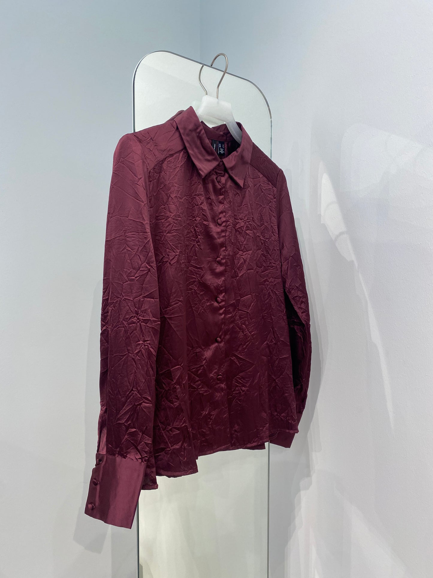 VMFOLLY Shirts - Grape Wine